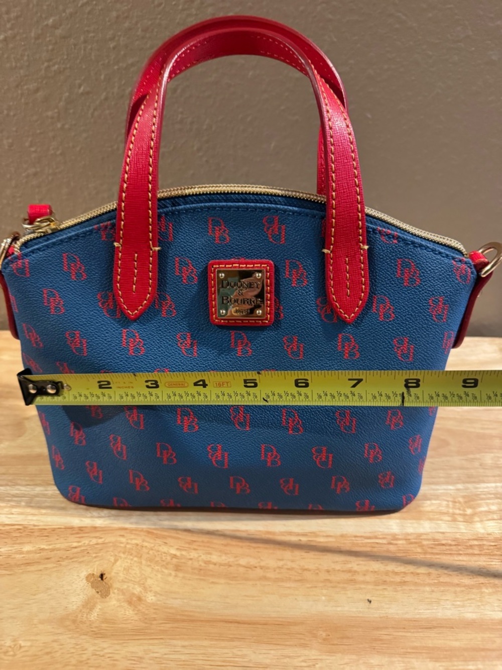 Dooney & Bourke Coated Cotton Ruby Crossbody Bag. - Picture 3 of 9